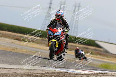 media/May-26-2025-Lets Ride (Mon) [[3bf1de1d65]]/B Group/1220pm (Wheelie Bump)/
